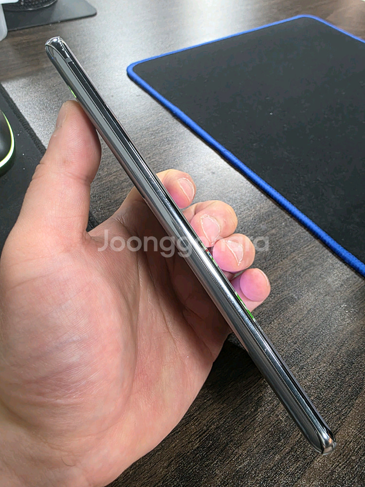 갤럭시S20플러스 256G 무잔상 최저가 중고폰--1