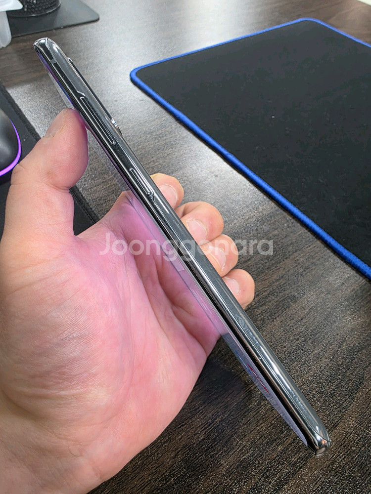 갤럭시S20플러스 256G 무잔상 최저가 중고폰--2