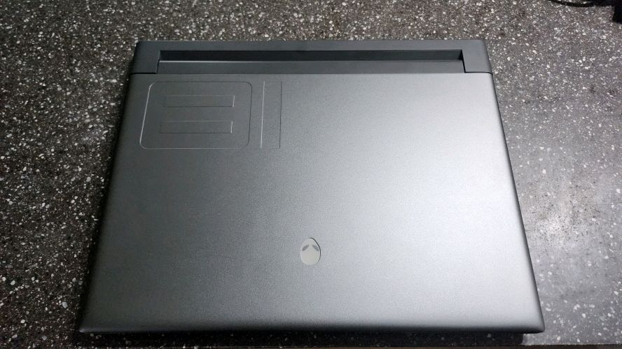 델 18인치 기함급 에일리언웨어/인텔i9,RTX4090 이미지