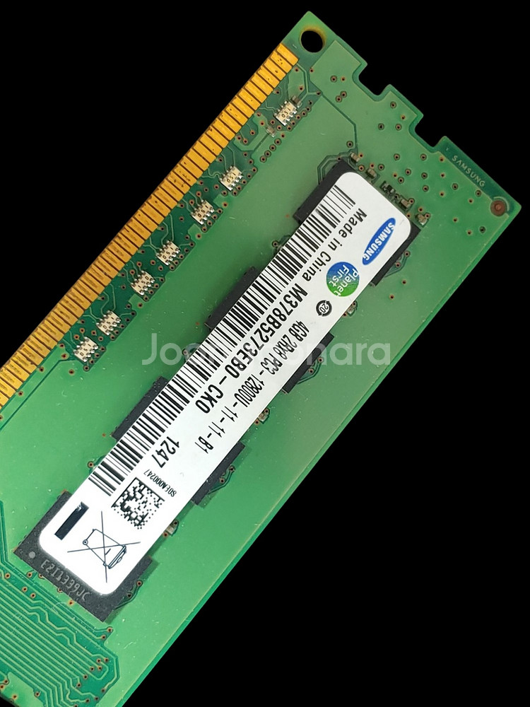 삼성 DDR3 4GB PC3-12800 PC용 메모리--3