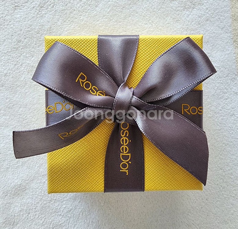 로제도르 화이트골드 목걸이 새상품--0