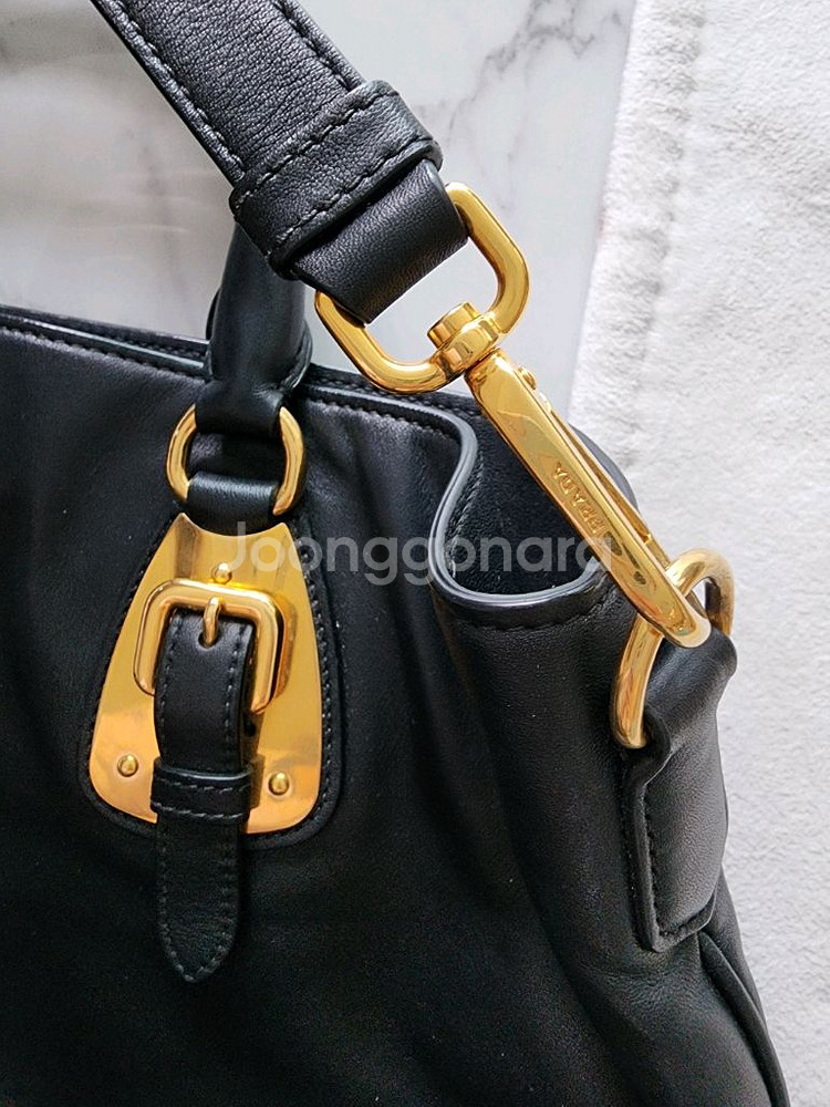 정품 프라다 소프트카프 블랙 가방 보관새상품--2