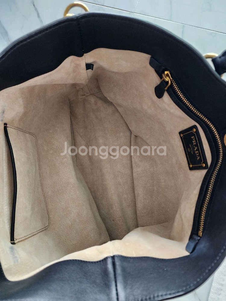 정품 프라다 소프트카프 블랙 가방 보관새상품--5