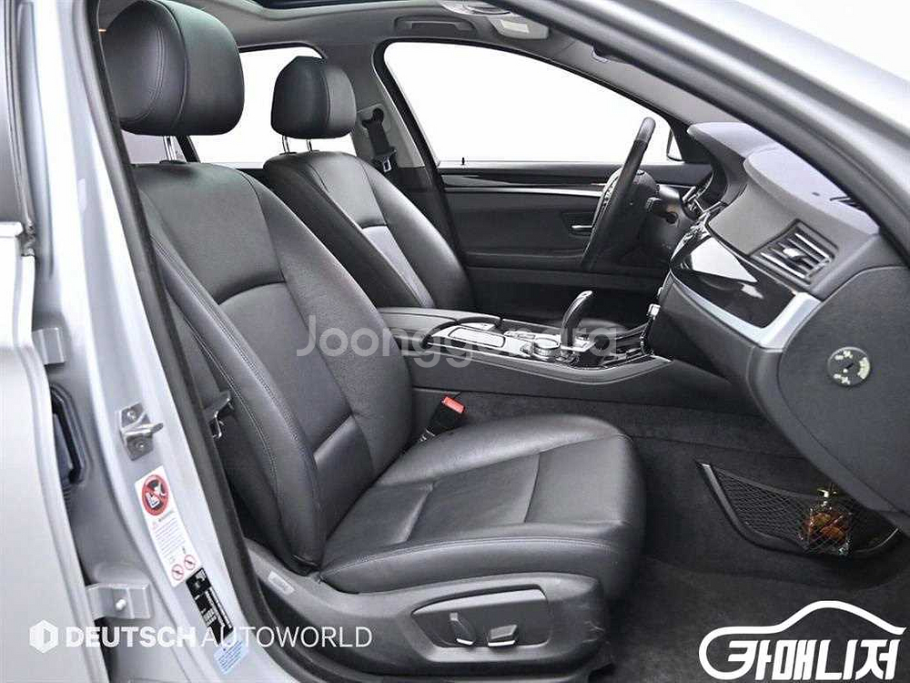 [BMW]5시리즈 (F10) 520d (5인승) #앱특--9
