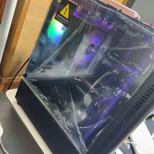 I5-12400F, RX 6600 게이밍 컴퓨터 판매