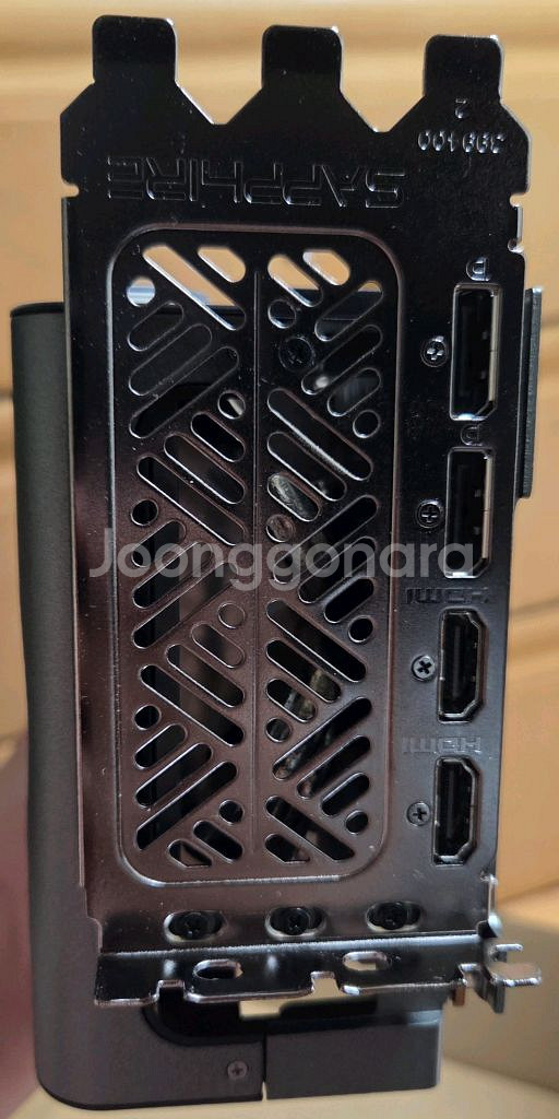 사파이어 니트로 rx7900xtx 팝니다.--4