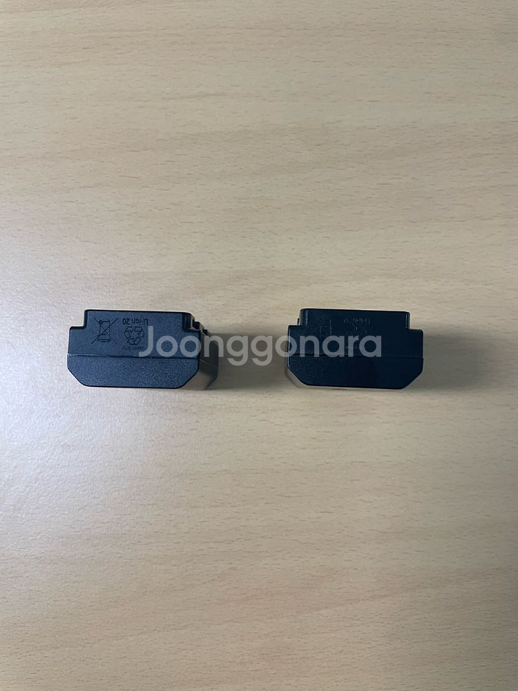 np-fz100 2개 일괄 6만원 20회 미만 사용--3