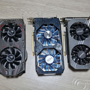 rx570 8g 포함 2개 (부품용)