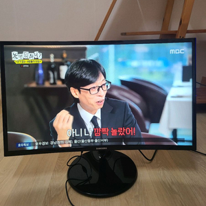 삼성 27인치 커브드 게이밍 모니터 C27F390FHK