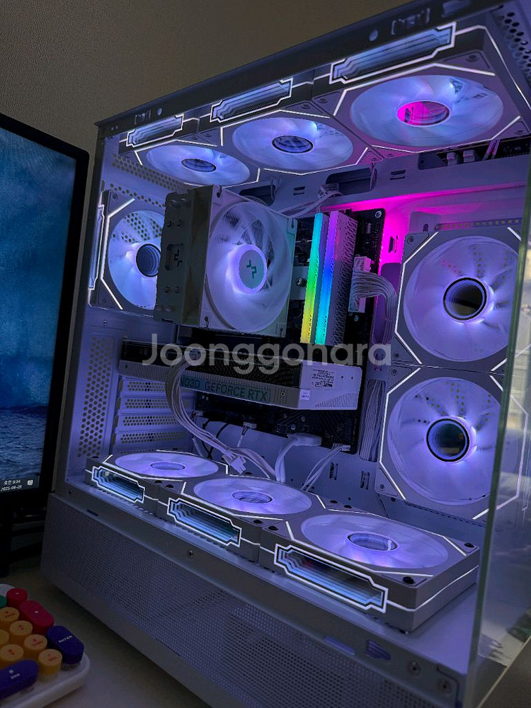 (신품급) 라이젠7700 rtx5060ti--8
