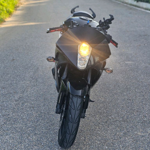 코멧250RC 17년식 150만원 저령하게판매합니다