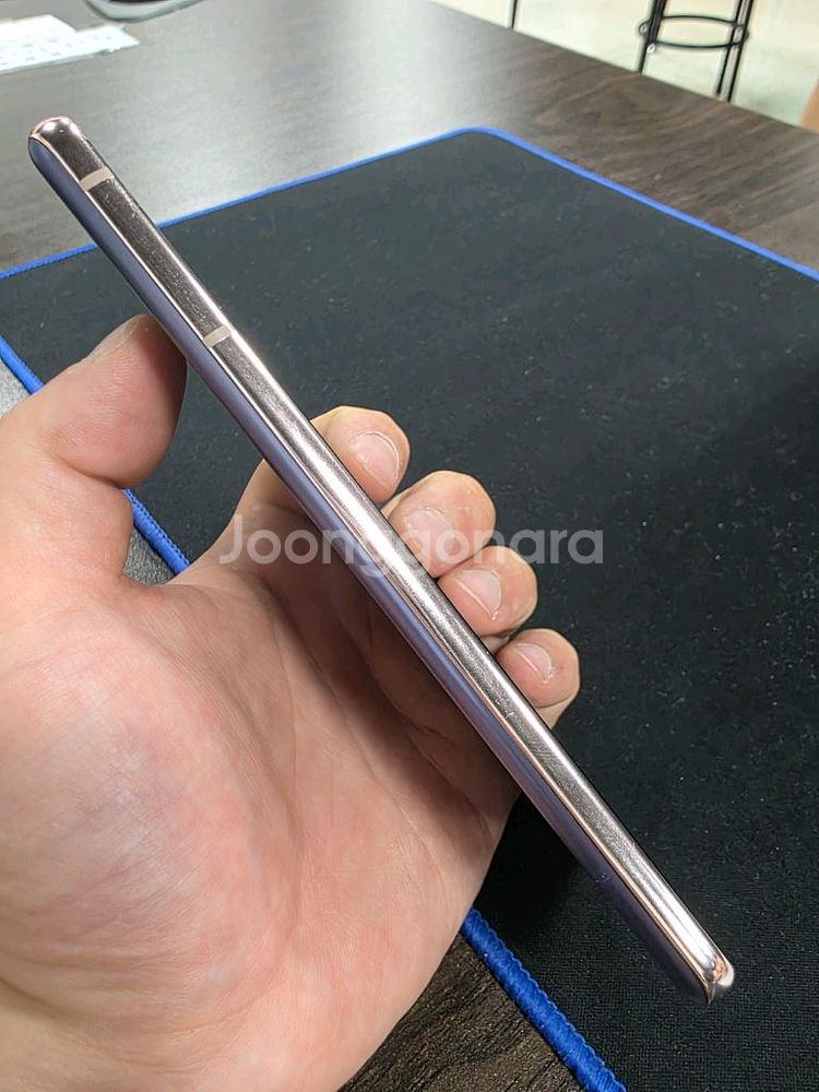 갤럭시S21 256G 무잔상 상태굿 중고폰--1