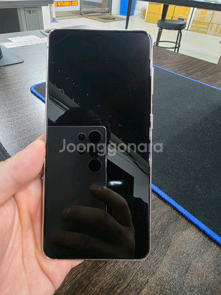 갤럭시S21 256G 무잔상 상태굿 중고폰--5