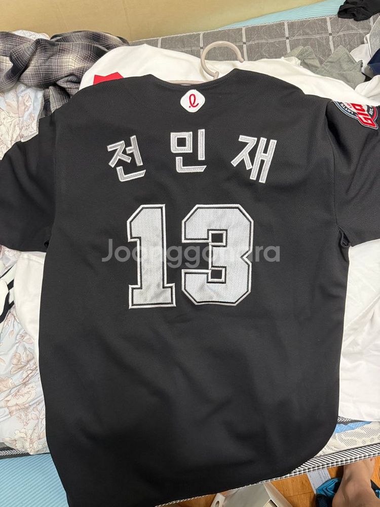 롯데 24년 올드 블랙 프페 105사이즈 전민재--0
