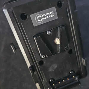 FS7 MK2 에 사용하던 Core V마운트 어뎁터