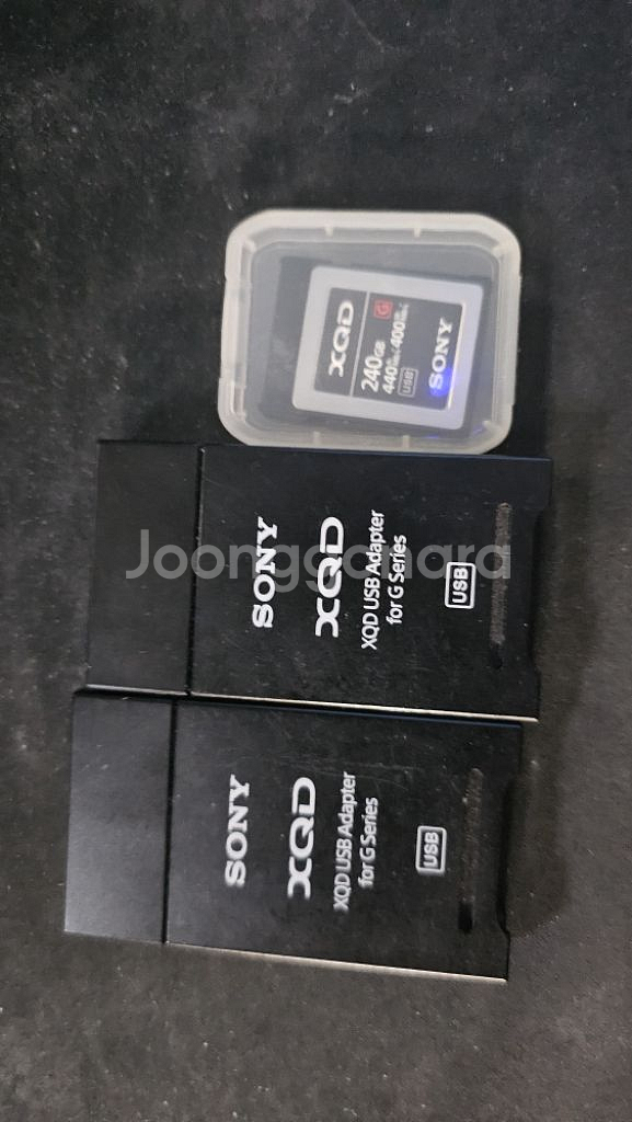XQD240g / XQD리더기 1개 팝니다--0