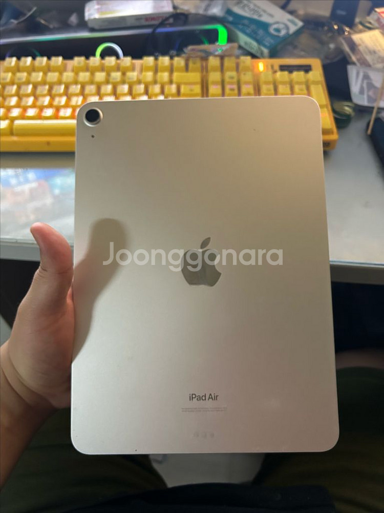 아이패드 에어 5세대 256gb 팝니다--1