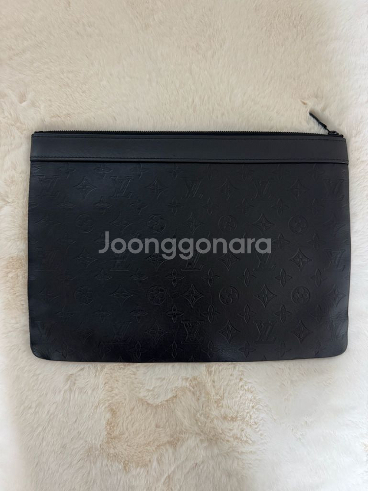 루이비통 쉐도우 포쉐트 아폴로 클러치 GM--2