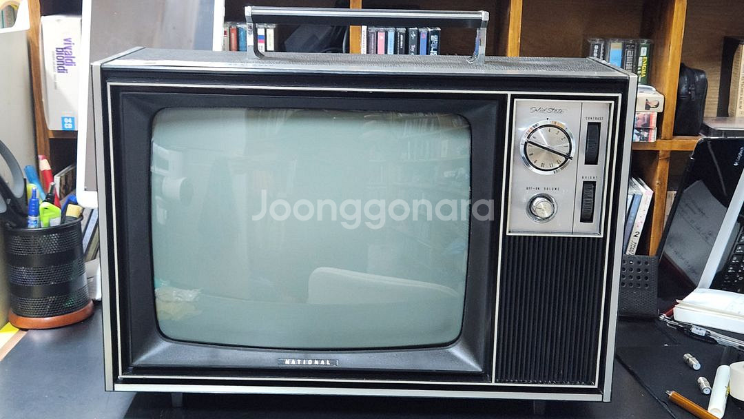 빈티지 TV 12인치 National (고장)--2