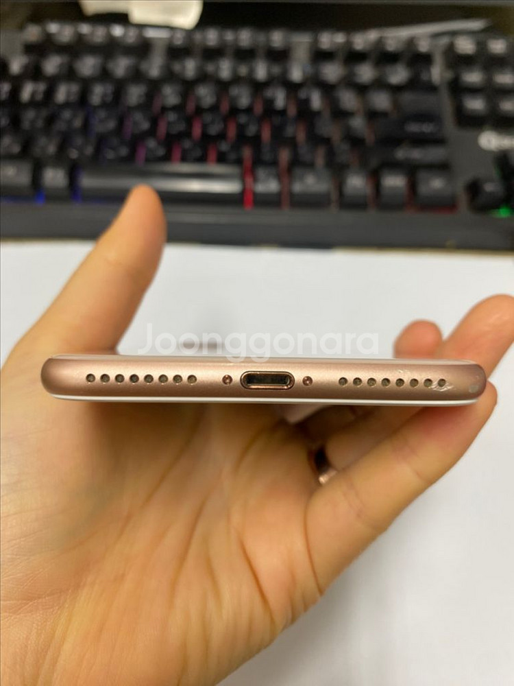 아이폰8플러스 로즈골드 액정SS급 256G 배터리100--5