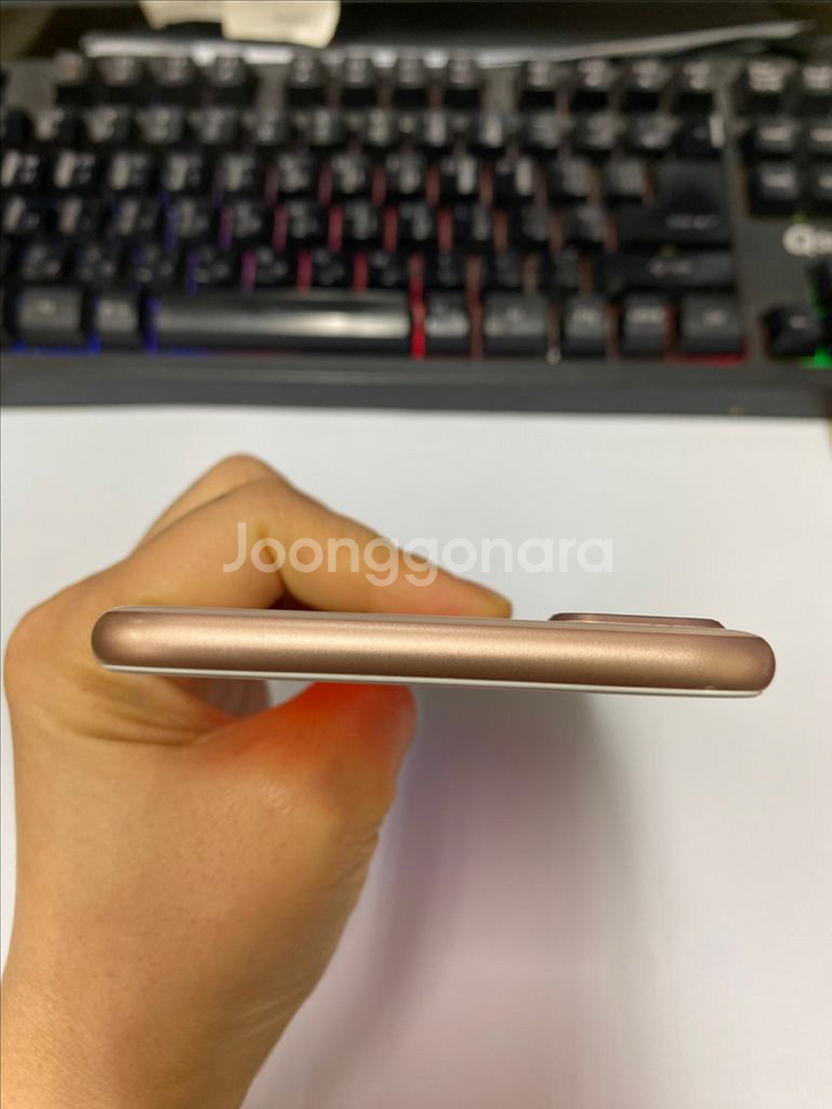 아이폰8플러스 로즈골드 액정SS급 256G 배터리100--3