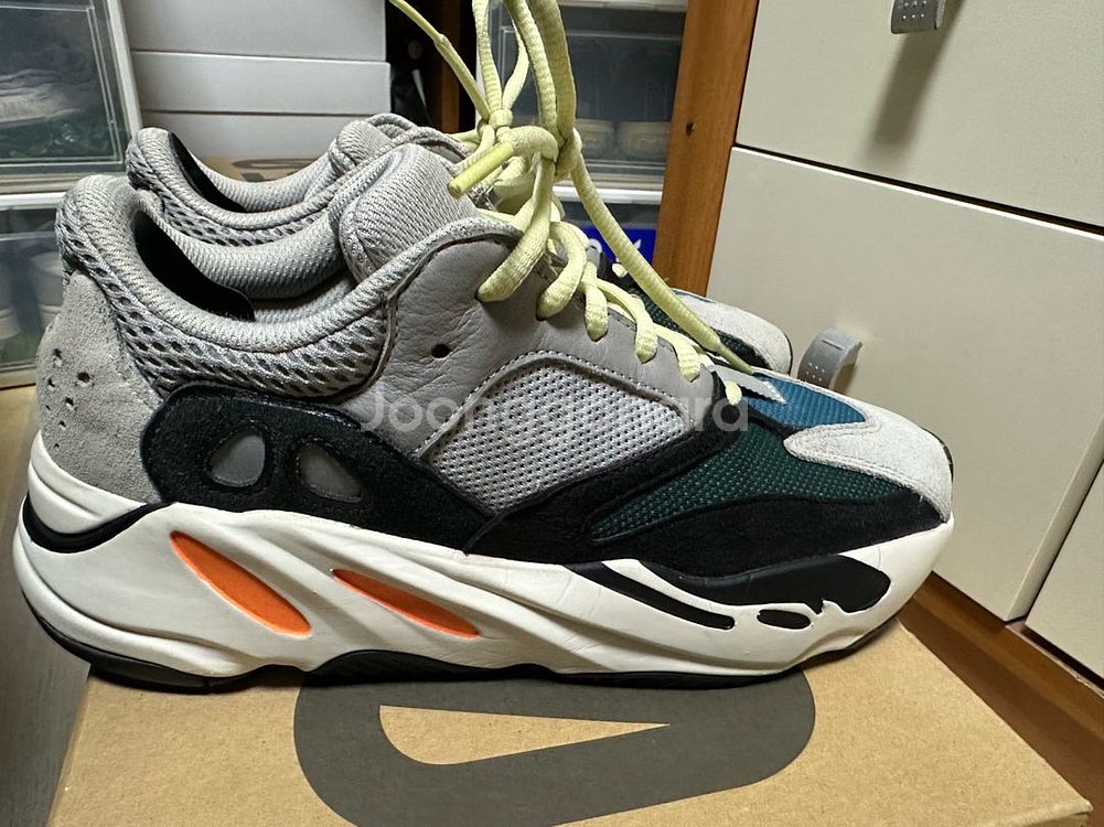 (260)이지부스트700 OG 웨이브러너--3