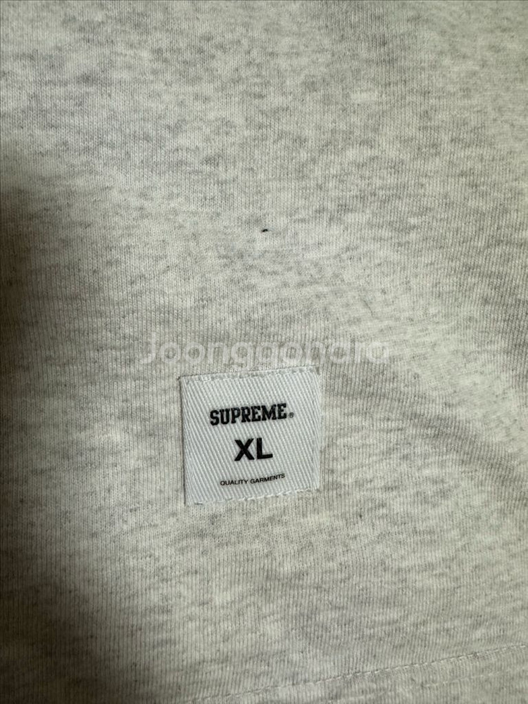(XL)슈프림 스텐실 애쉬그레이 반팔티--4