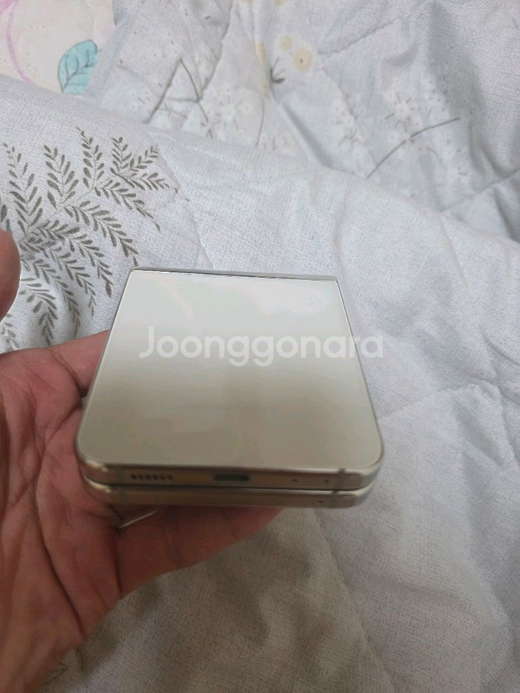 갤럭시 Z플립5 512 크림--15