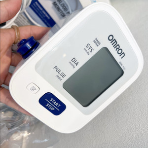OMRON 자동 혈압계 HEM-7121