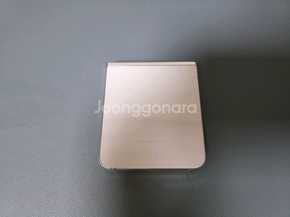 갤럭시 Z플립5 512 크림--2