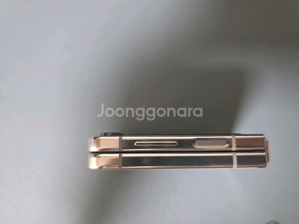 갤럭시 Z플립5 512 크림--6