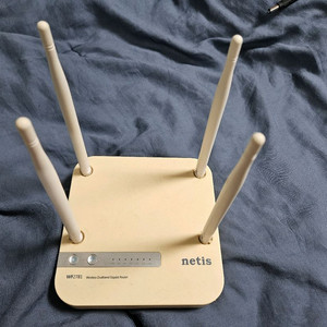 Netis WF2781 유무선 공유기
