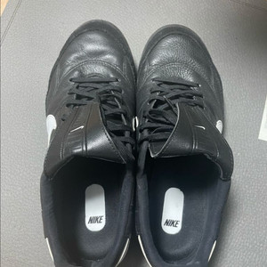 나이키 프리미어3 tf 275 팝니다.