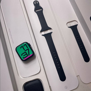 애플워치8 41mm GPS 미드나이트 SSS급