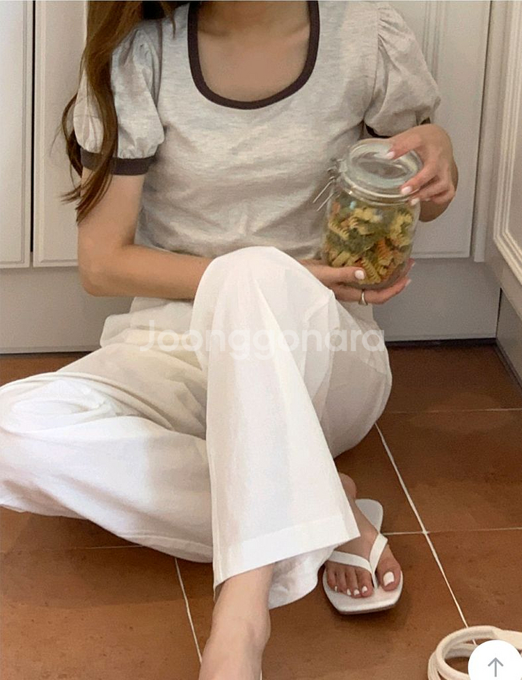 퍼프 오트밀&브라운 반팔 티셔츠--5