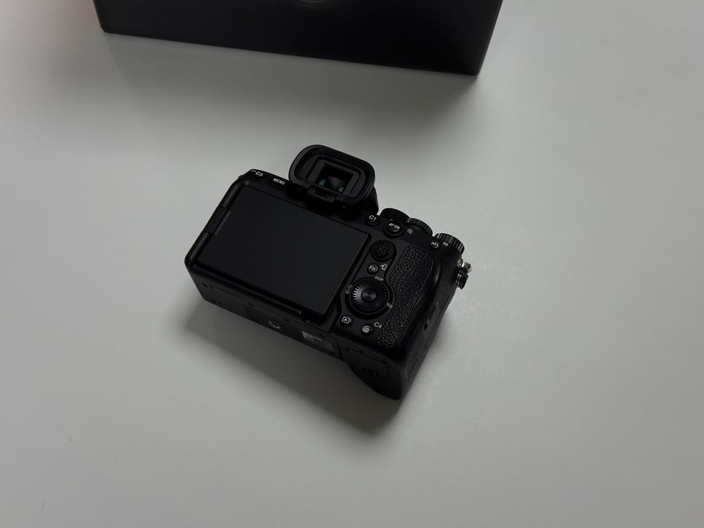 소니 SONY A7M4 풀프레임 200만원--1