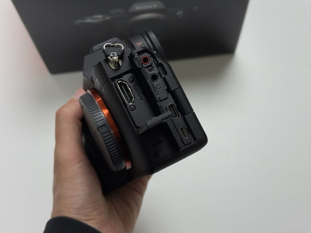 소니 SONY A7M4 풀프레임 200만원--7