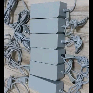 닌텐도 Wii. 리모컨 거치대. 실리콘커버