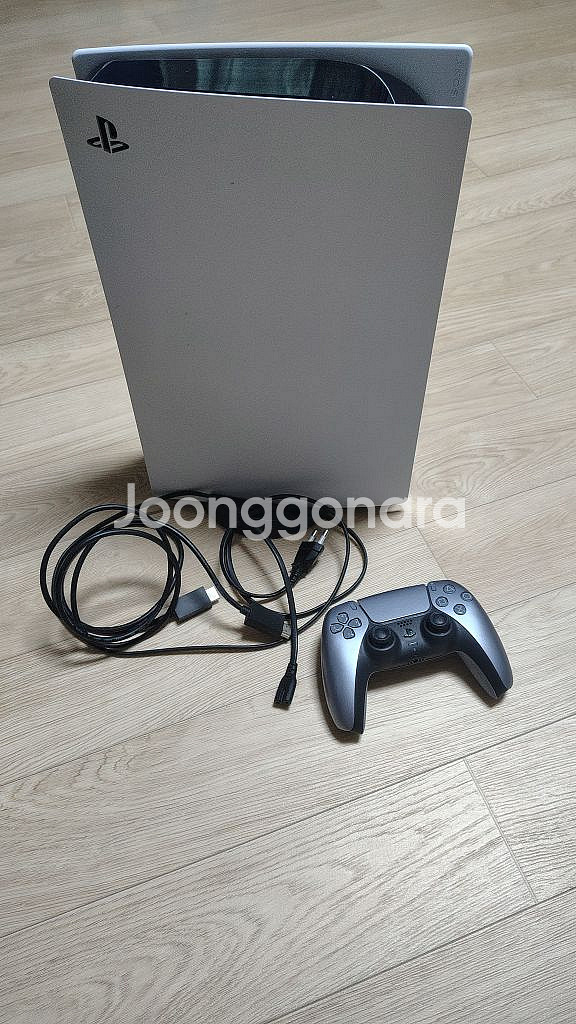 ps5 디스크 버전 본체 풀세트 팝니다(특정조건할인가능--0