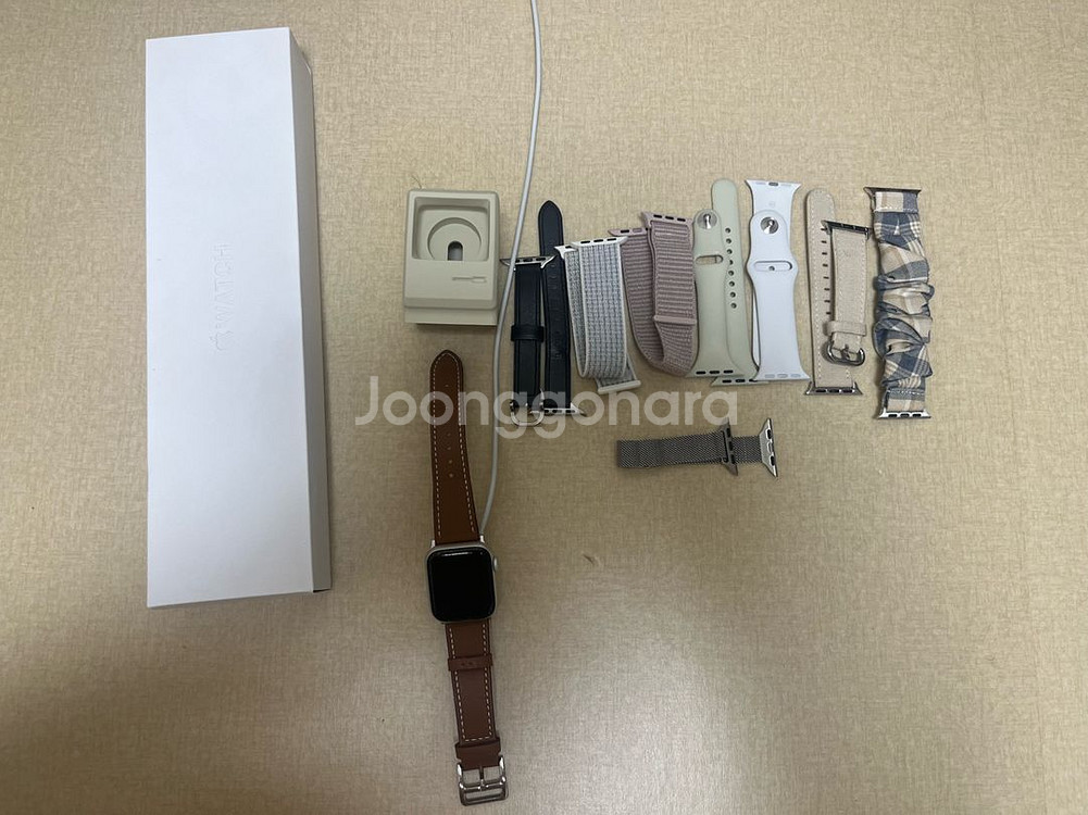 애플워치6 40mm 실버 스트랩 9종 거치대 포함--0