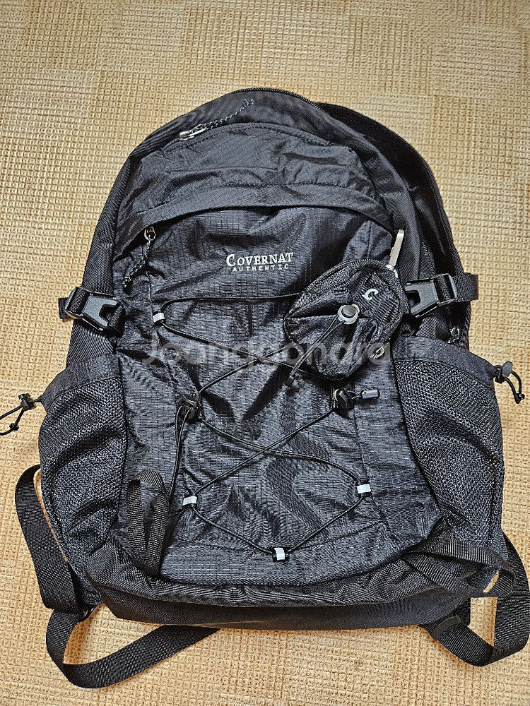 커버낫 라이트 스트링 백팩 Black--1