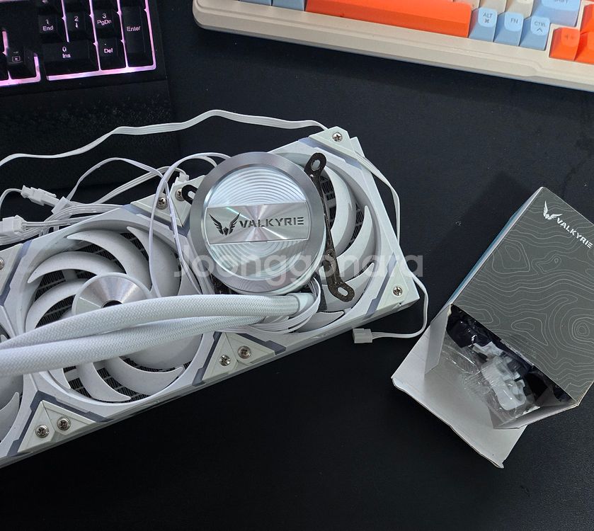 발키리 GL360 ARGB ELITE 화이트 수냉쿨러--0