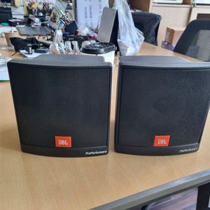JBL 스피커