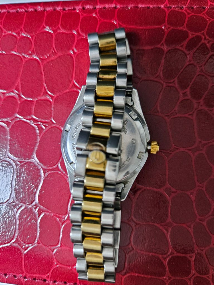 부로바 여성용 텐포인트 다이아몬드 18K 콤비메탈 시계--6