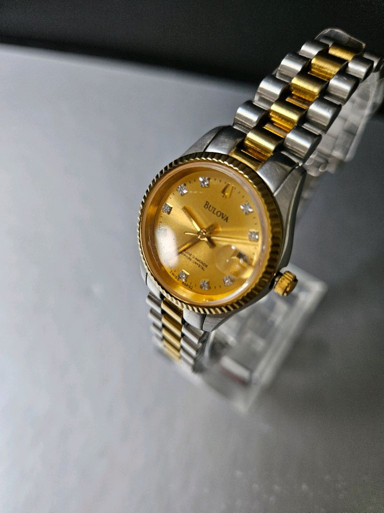 부로바 여성용 텐포인트 다이아몬드 18K 콤비메탈 시계--4