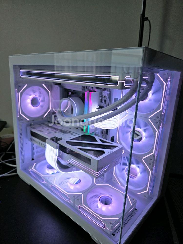 라이젠7 9800X3D RTX5080 새본체--0