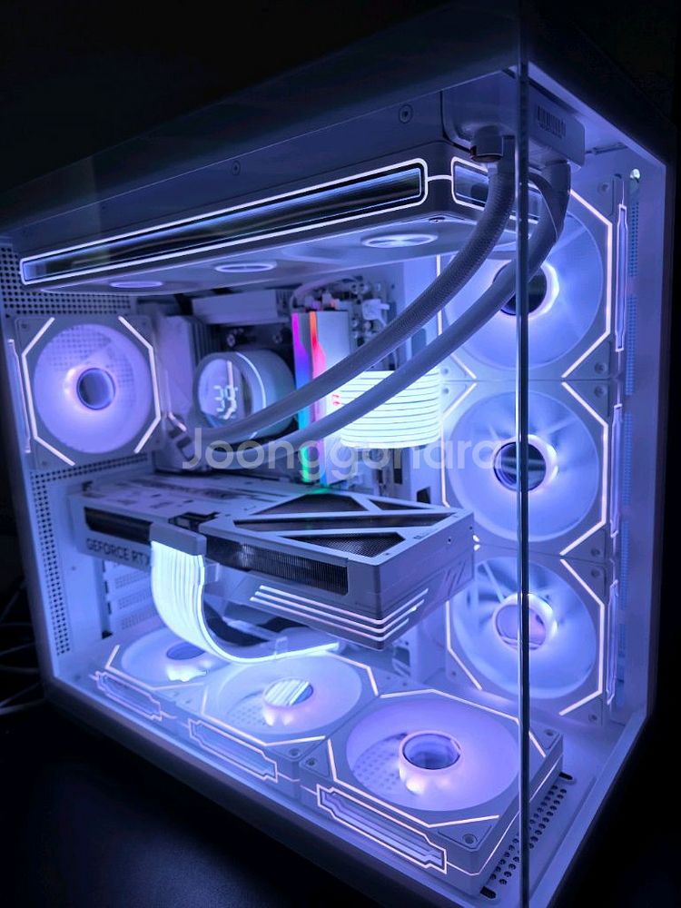 라이젠7 9800X3D RTX5080 새본체--3