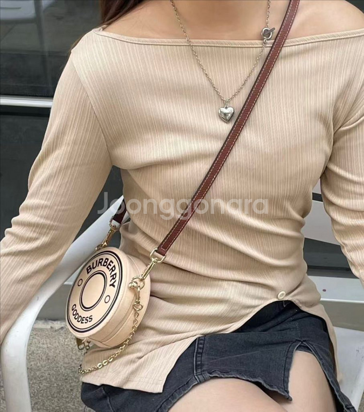버버리 가디스 탬버린백 원형파우치--0