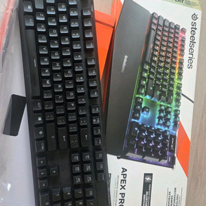 스틸시리즈 Apex Pro us 키보드