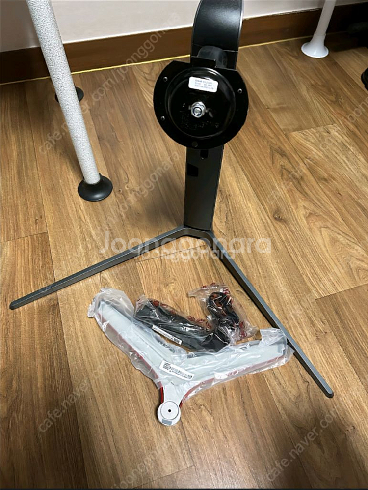 오디세이 g7 32인치 커브드 모니터--1